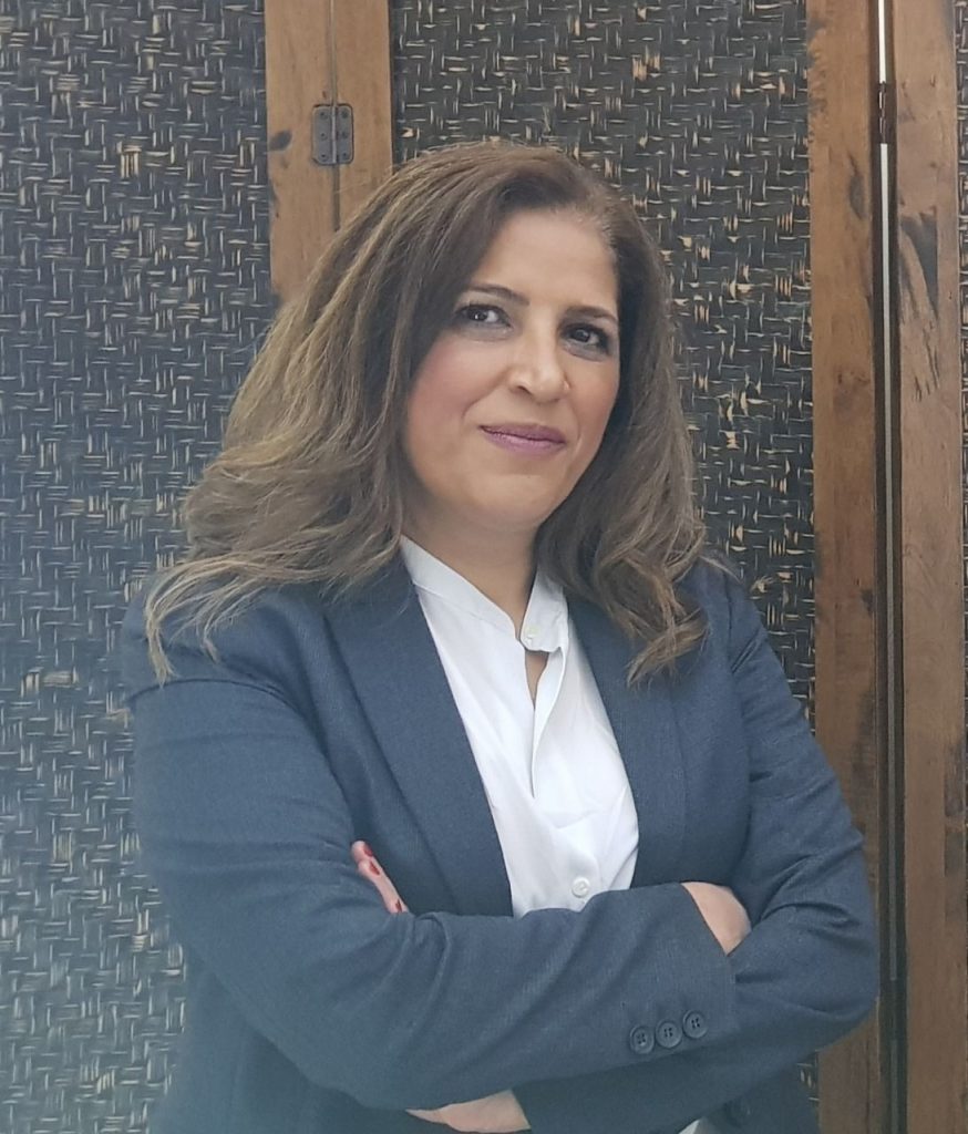 Laurice Constantine, Digital Managing Editor @ Forbes Middle East, πρώην εκτελεστική παραγωγός @ CBNC Dubai, και ιδρύτρια του www.casadar.com