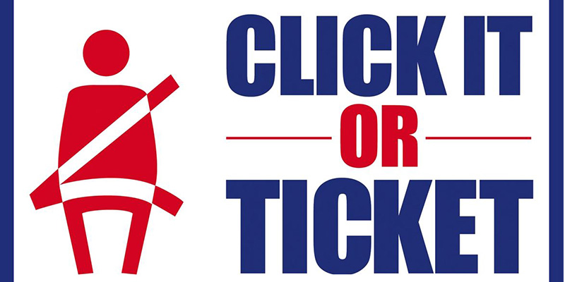 La campaña "Click It or Ticket" es una campaña de seguridad pública destinada a promover el uso del cinturón de seguridad en los vehículos.